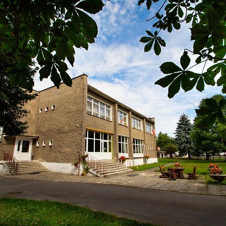 Zajazd Grodek Bujak Robert Naclegi I Restauracja Grodkow  Luaran gambar